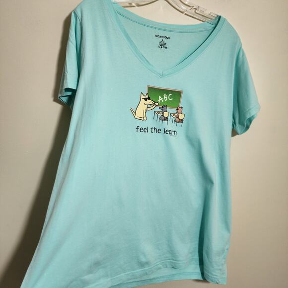 Teddy the Dog Feel the learn teachers graphic vneck short sleeve tshirt woman 16 - Picture 4 of 7